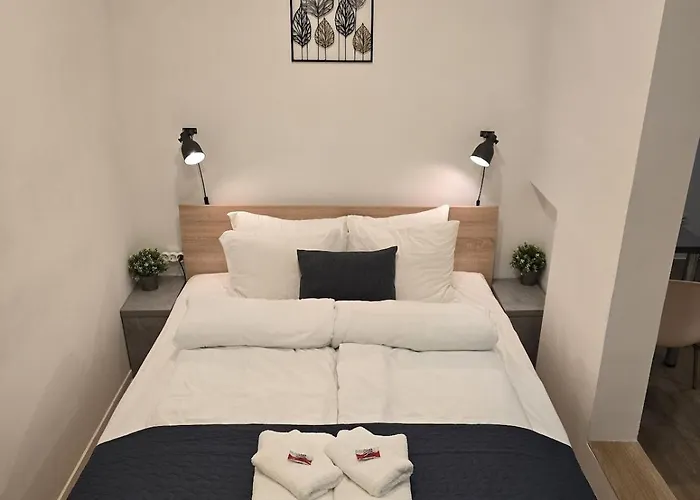 Yan\'S Place - Studio Next To Gozsdu Gardens