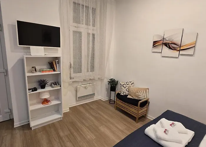 Yan\'S Place - Studio Next To Gozsdu Gardens